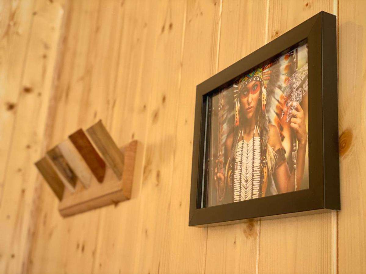 Henisi Homestay Mang Den Kon Von Kla Екстер'єр фото